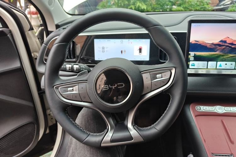 Used BYD Sealion 05 EV 2025 520 km Smart Cruise Version Steering Wheel