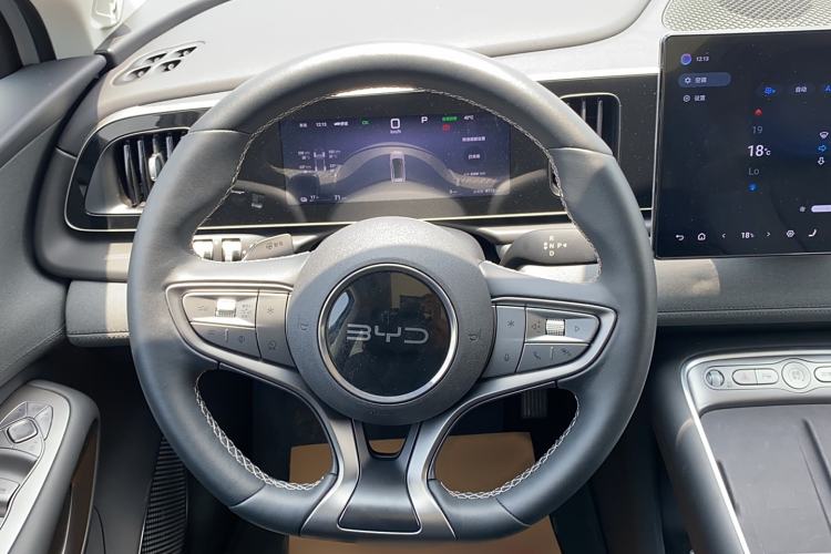 Used BYD Sealion 05 EV 2025 520 km Smart Cruise Version Steering Wheel