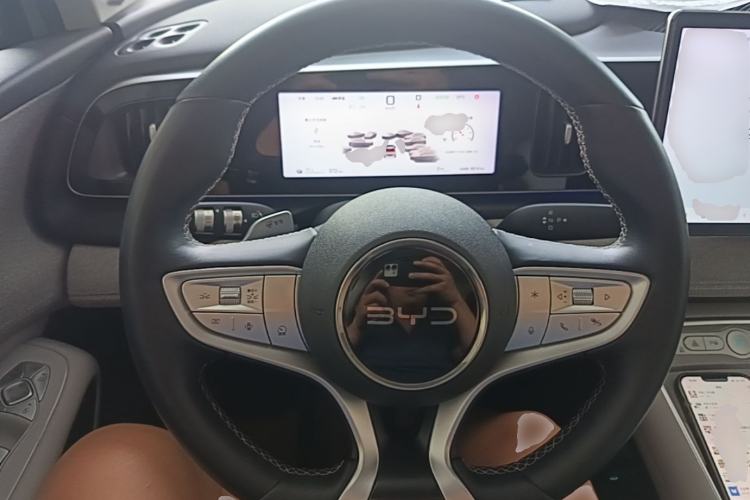 Used BYD Sealion 05 EV 2025 520 km Flagship SmartDrive Version Steering Wheel