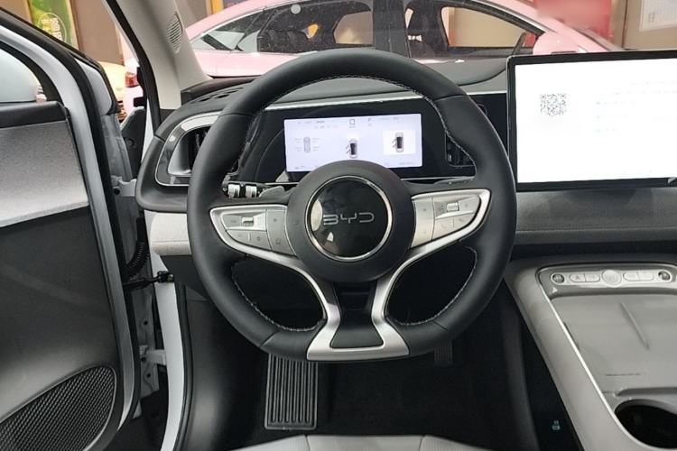 Used BYD Sealion 05 EV 2025 520 km Smart Cruise Version Steering Wheel