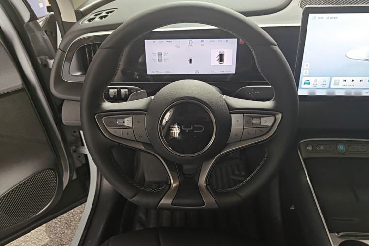 Used BYD Sealion 05 EV 2025 520 km Smart Cruise Version Steering Wheel