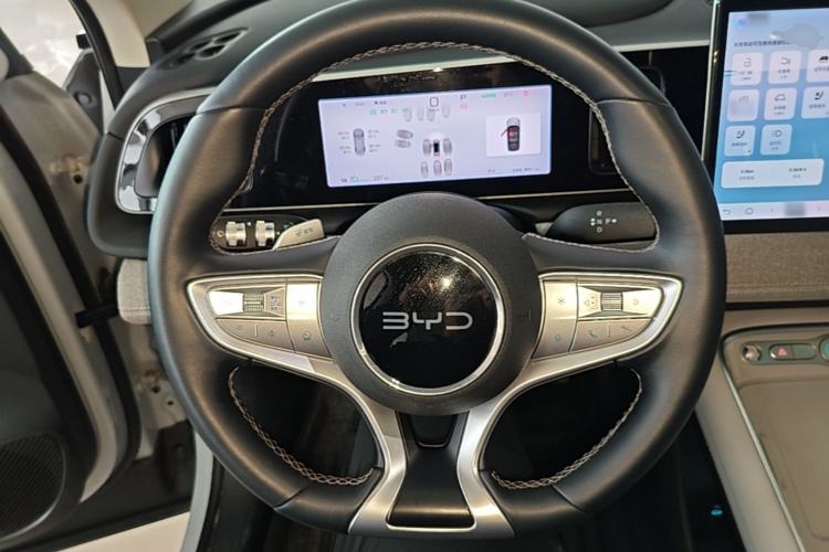 Used BYD Sealion 05 EV 2025 520 km Smart Cruise Version Steering Wheel