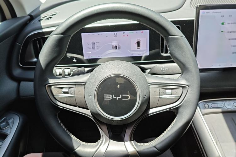 Used BYD Sealion 05 EV 2025 520 km Smart Cruise Version Steering Wheel