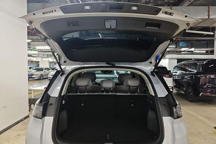 Used BYD Sealion 05 EV 2025 520 km Smart Cruise Version Trunk