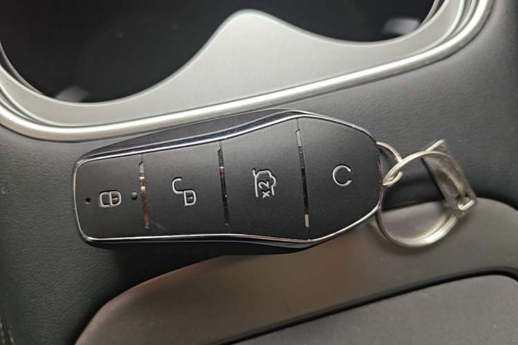 Used BYD Sealion 05 EV 2025 520 km Smart Cruise Version Vehicle Key
