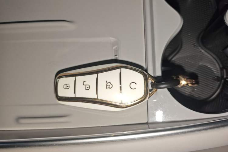 Used BYD Sealion 05 EV 2025 520 km Smart Cruise Version Vehicle Key