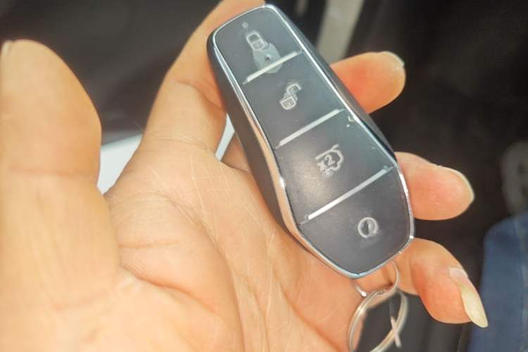 Used BYD Sealion 05 EV 2025 520 km Smart Cruise Version Vehicle Key