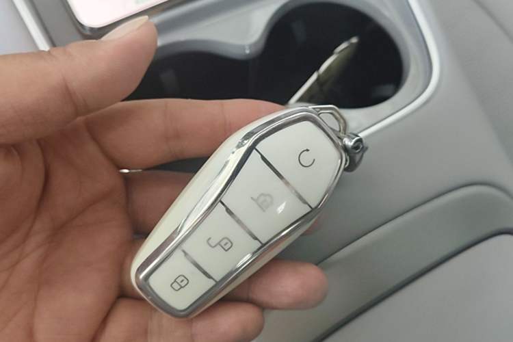 Used BYD Sealion 05 EV 2025 520 km Smart Cruise Version Vehicle Key