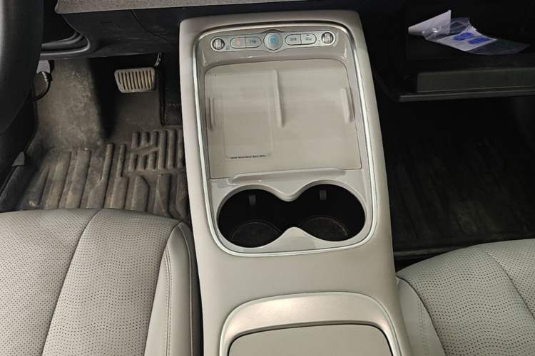 Used BYD Sealion 05 EV 2025 520 km Smart Cruise Version Gear Lever