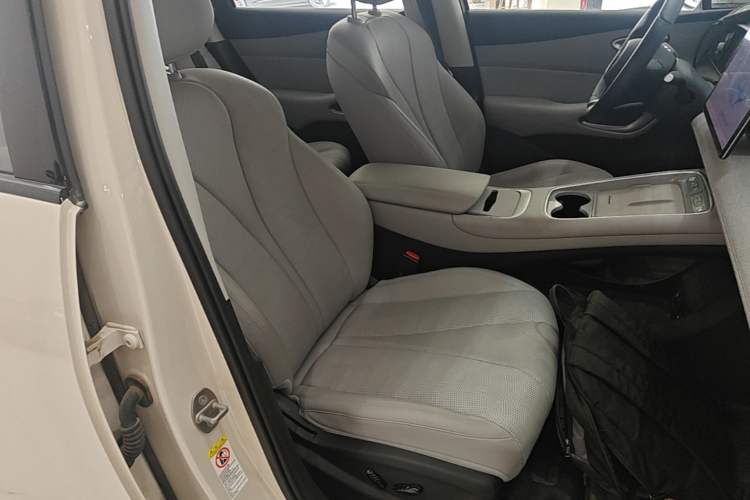 Used BYD Sealion 05 EV 2025 520 km Smart Cruise Version Right Front Seat