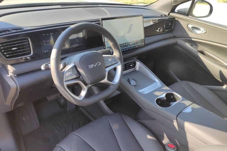 Used BYD Sealion 06 New Energy 2025 Model EV 605 Navigation Pro Edition Interior 4