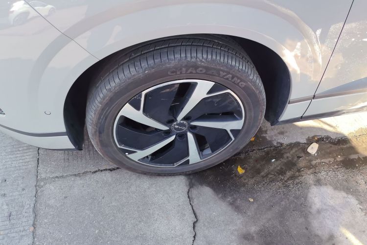 Used BYD Sealion 06 New Energy 2025 Model EV 605 Navigation Plus Edition Left Front Wheel Hub