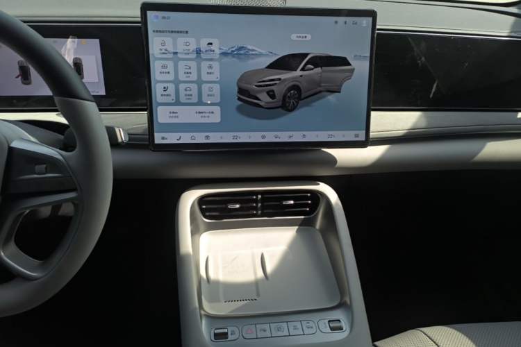 Used BYD Sealion 06 New Energy 2025 Model DM-i 170 Navigation Plus Edition Audio And AC Panel