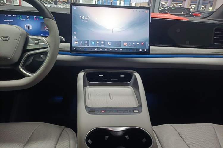 Used BYD Sealion 06 New Energy 2025 Model EV 605 Navigation Pro Edition Audio And AC Panel