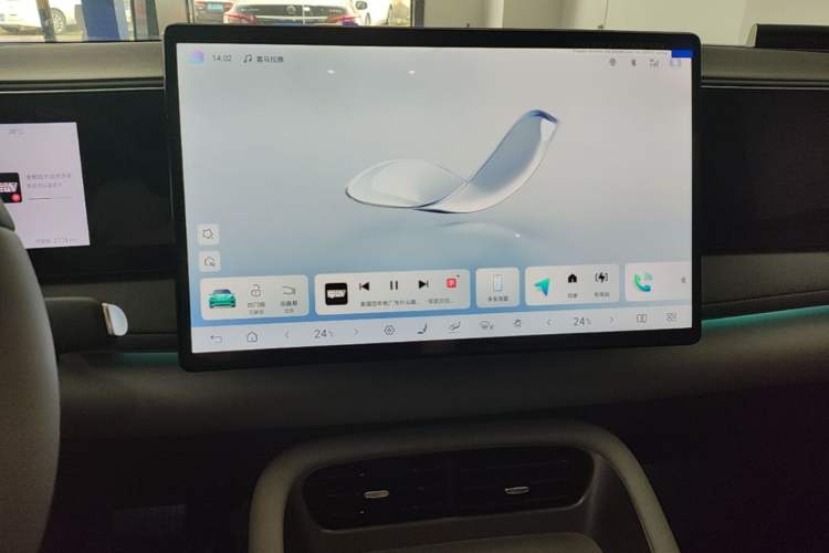 Used BYD Sealion 06 New Energy 2025 Model DM-i 170 Navigation Pro Edition Audio And AC Panel