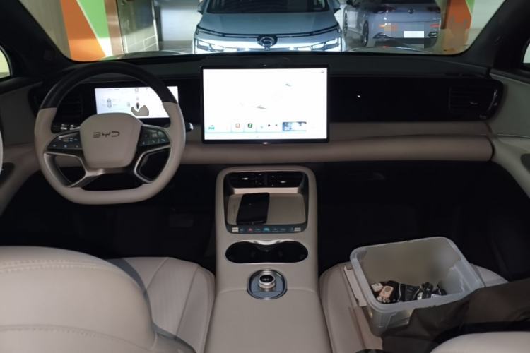 Used BYD Sealion 06 New Energy 2025 Model DM-i 170 Navigation Plus Edition Center Console
