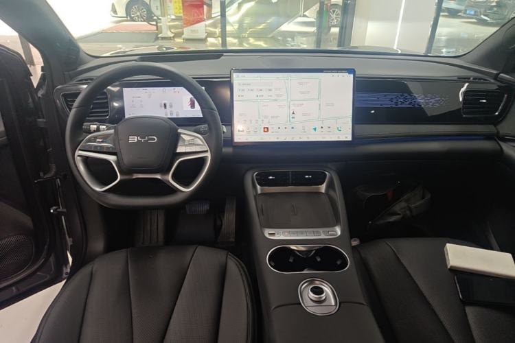 Used BYD Sealion 06 New Energy 2025 Model DM-i 170 Navigation Plus Edition Center Console