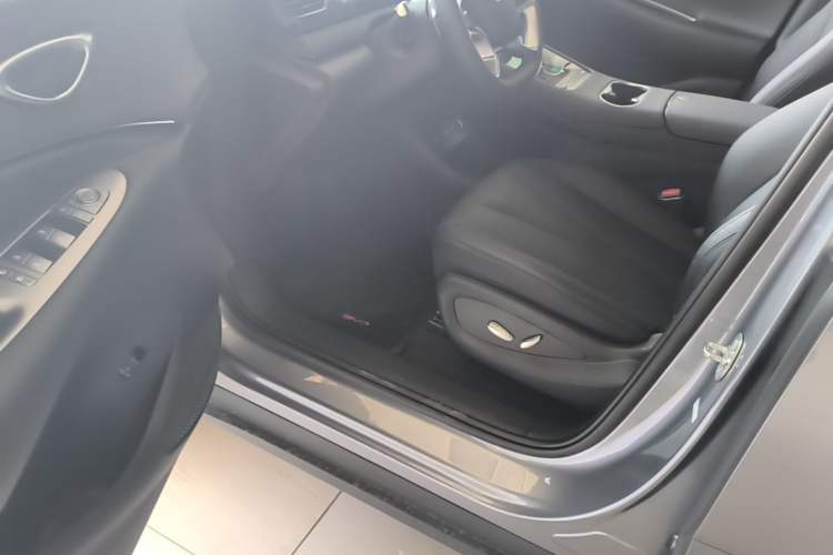 Used BYD Sealion 06 New Energy 2025 Model EV 605 Navigation Pro Edition Driver Seat