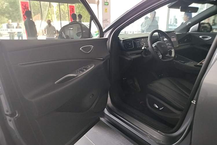 Used BYD Sealion 06 New Energy 2025 Model EV 605 Navigation Pro Edition Driver Seat