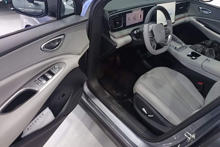 Used BYD Sealion 06 New Energy 2025 Model DM-i 170 Navigation Pro Edition Driver Seat
