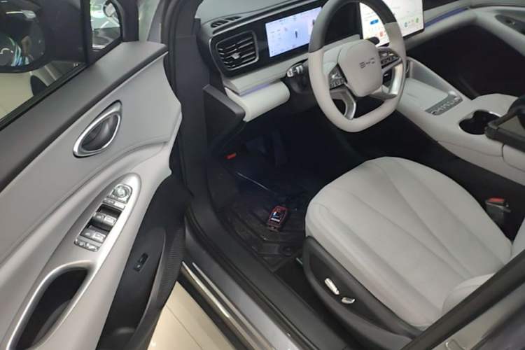 Used BYD Sealion 06 New Energy 2025 Model DM-i 170 Navigation Pro Edition Driver Seat