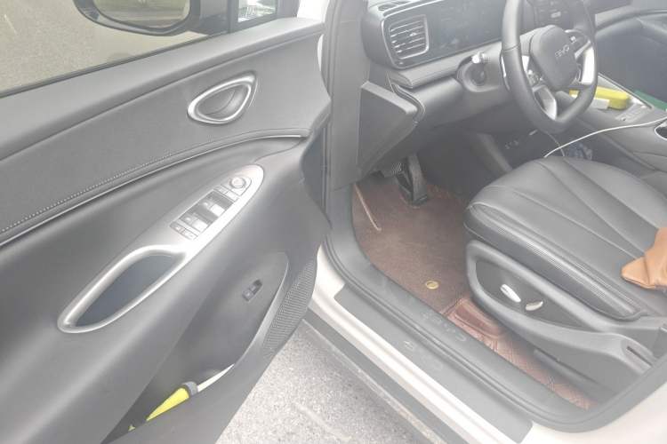 Used BYD Sealion 06 New Energy 2025 Model EV 605 Navigation Pro Edition Driver Seat