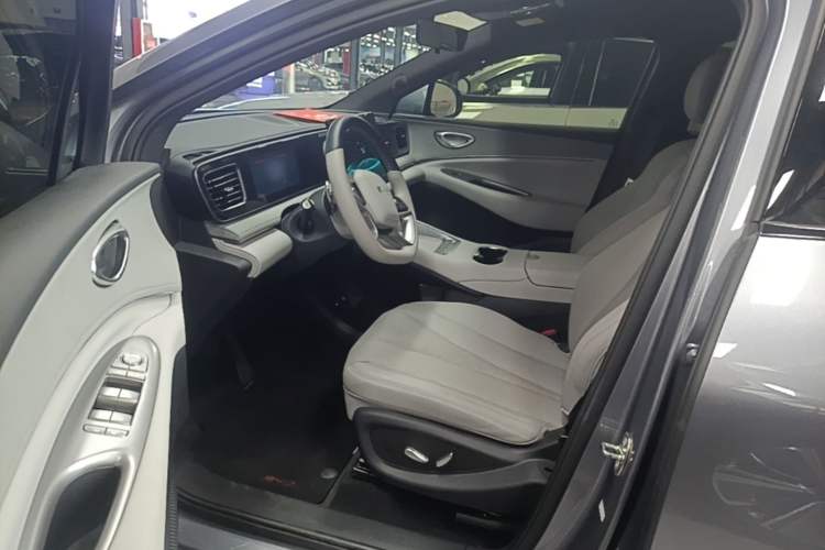 Used BYD Sealion 06 New Energy 2025 Model EV 605 Navigation Pro Edition Driver Seat