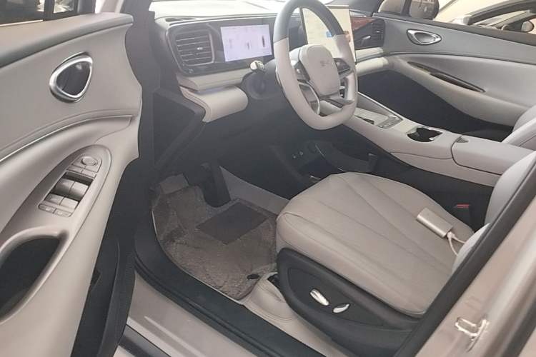 Used BYD Sealion 06 New Energy 2025 Model EV 605 Navigation Pro Edition Driver Seat