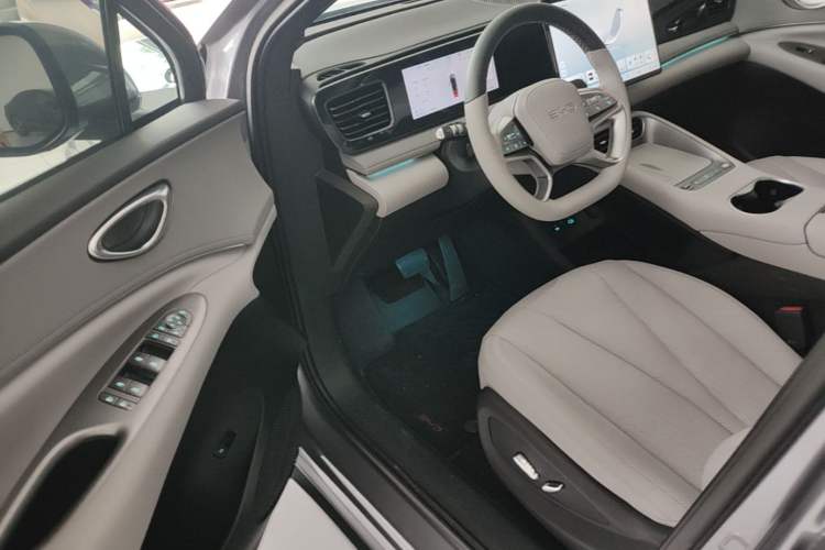 Used BYD Sealion 06 New Energy 2025 Model DM-i 170 Navigation Pro Edition Driver Seat
