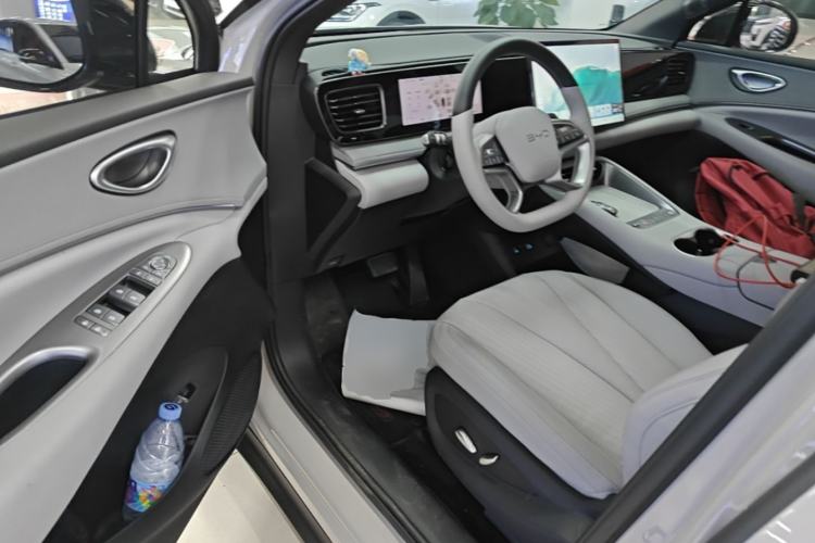 Used BYD Sealion 06 New Energy 2025 DM-i High-Trim Model Driver Seat