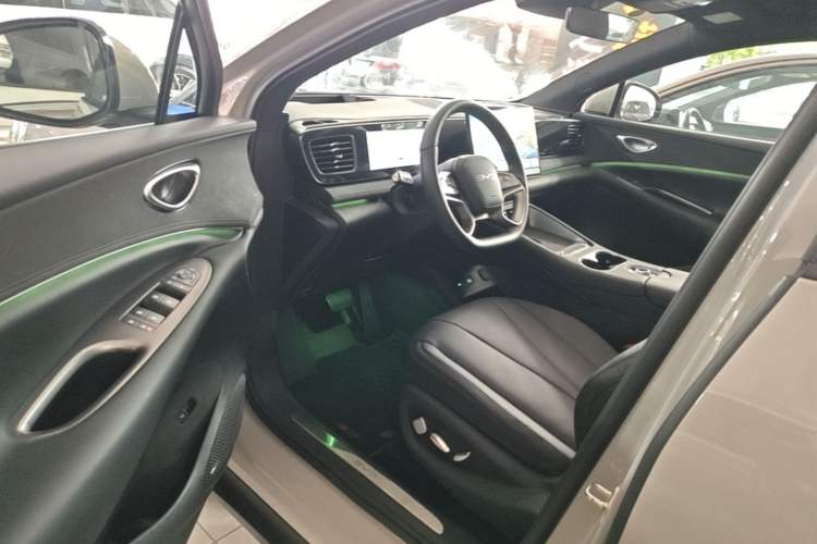 Used BYD Sealion 06 New Energy 2025 Model DM-i 170 Navigation Plus Edition Driver Seat