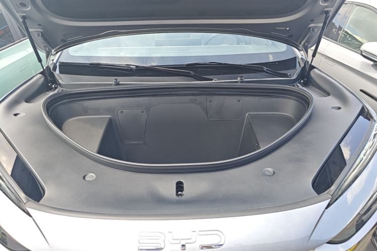 Used BYD Sealion 06 New Energy 2025 Model EV 605 Navigation Pro Edition Engine Bay