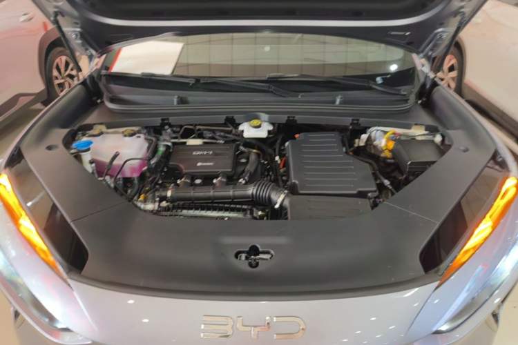 Used BYD Sealion 06 New Energy 2025 Model DM-i 170 Navigation Plus Edition Engine Bay