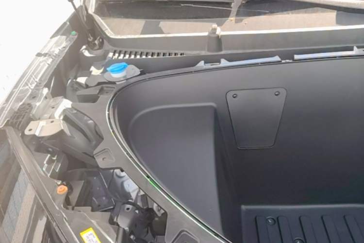 Used BYD Sealion 06 New Energy 2025 Model EV 605 Navigation Pro Edition Engine Bay Right