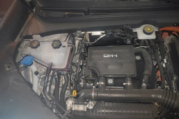 Used BYD Sealion 06 New Energy 2025 Model DM-i 170 Navigation Pro Edition Engine Bay Right