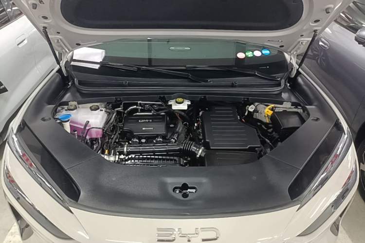 Used BYD Sealion 06 New Energy 2025 DM-i High-Trim Model Engine Bay