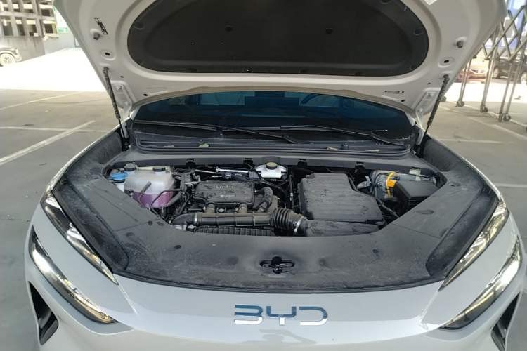 Used BYD Sealion 06 New Energy 2025 Model DM-i 170 Navigation Pro Edition Engine Bay