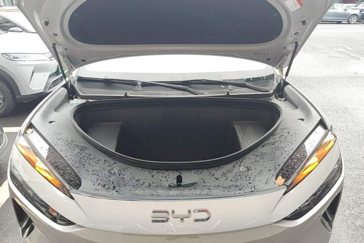 Used BYD Sealion 06 New Energy 2025 Model EV 605 Navigation Pro Edition Engine Bay
