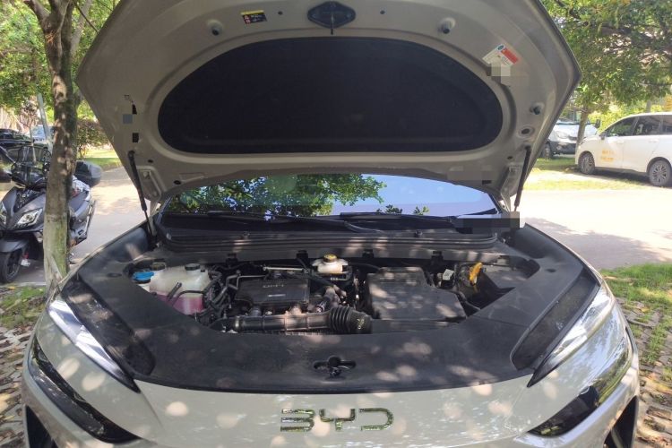 Used BYD Sealion 06 New Energy 2025 DM-i High-Trim Model Engine Bay