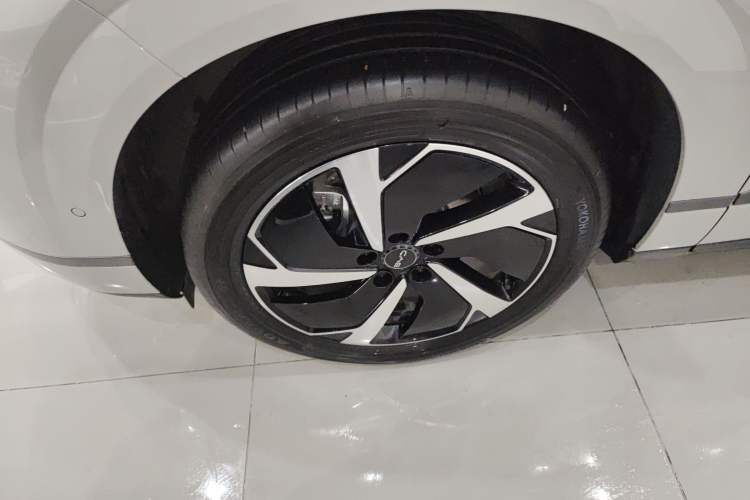 Used BYD Sealion 06 New Energy 2025 Model DM-i 170 Navigation Plus Edition Exterior 4
