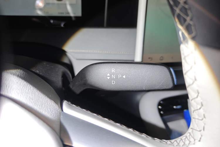 Used BYD Sealion 06 New Energy 2025 Model DM-i 170 Navigation Pro Edition Gear Lever