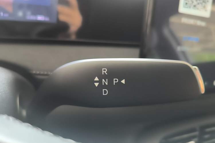Used BYD Sealion 06 New Energy 2025 Model EV 605 Navigation Pro Edition Gear Lever