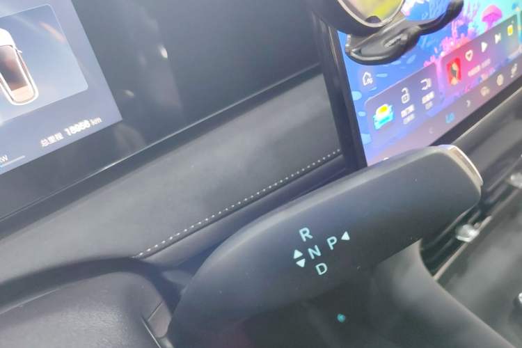 Used BYD Sealion 06 New Energy 2025 Model EV 520 Navigation Edition Gear Lever