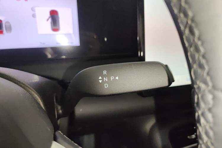 Used BYD Sealion 06 New Energy 2025 Model DM-i 170 Navigation Plus Edition Gear Lever