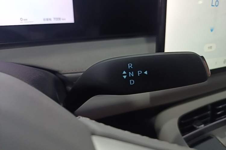 Used BYD Sealion 06 New Energy 2025 Model DM-i 170 Navigation Pro Edition Gear Lever