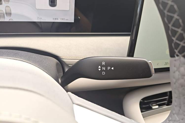 Used BYD Sealion 06 New Energy 2025 Model EV 605 Navigation Pro Edition Gear Lever