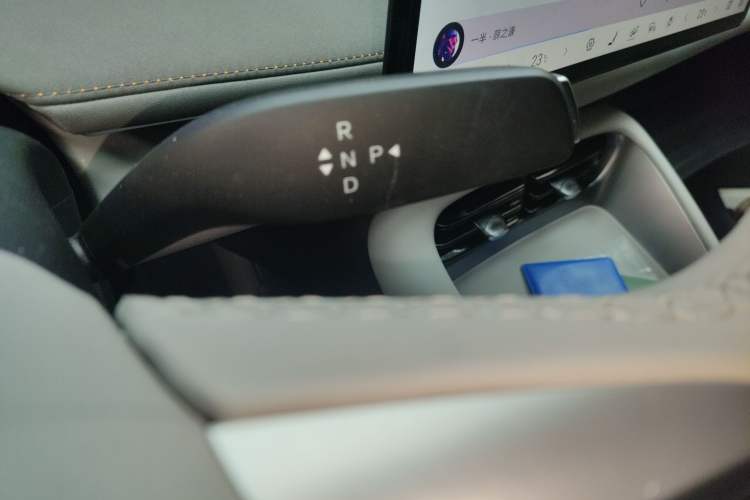 Used BYD Sealion 06 New Energy 2025 Model EV 605 Navigation Pro Edition Gear Lever