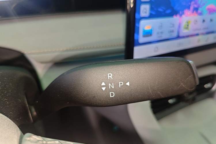 Used BYD Sealion 06 New Energy 2025 Model DM-i 170 Navigation Pro Edition Gear Lever