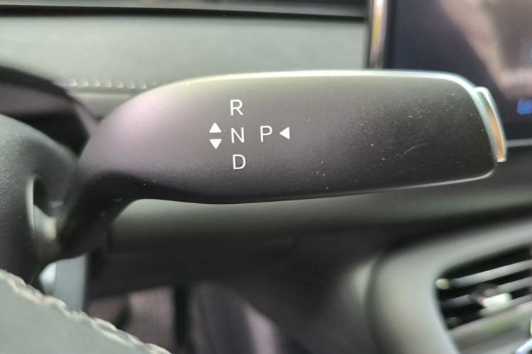 Used BYD Sealion 06 New Energy 2025 Model EV 520 Navigation Edition Gear Lever
