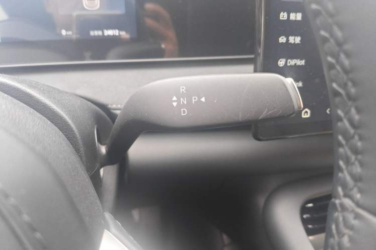 Used BYD Sealion 06 New Energy 2025 Model EV 605 Navigation Pro Edition Gear Lever